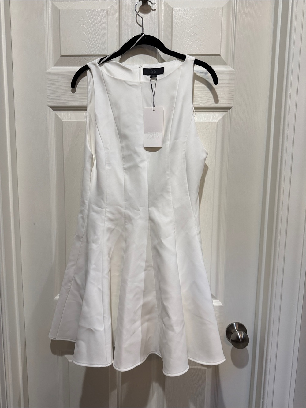 Zara White Sleeveless Flared Mini Dress